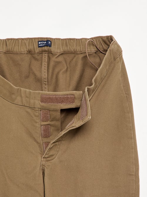 Regular broek met klepzakken - gemakkelijk aan te trekken collectie - Kiabi Regular broek met klepzakken - gemakkelijk aan te trekken collectie - Kiabi