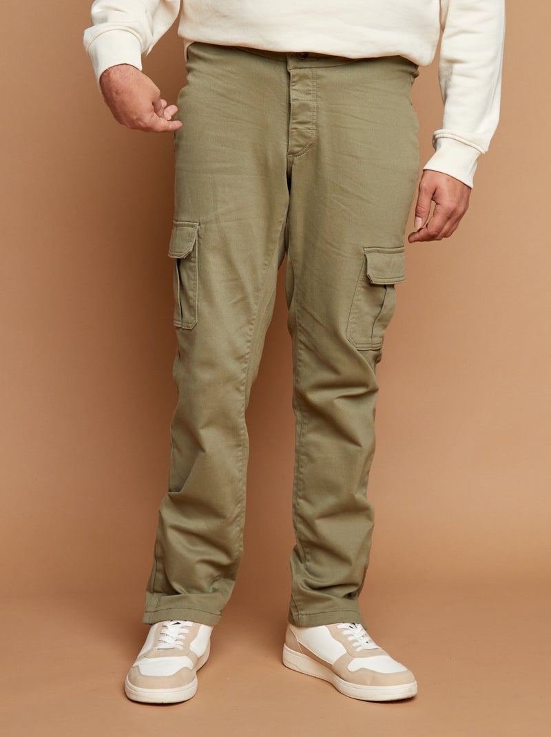 Regular broek met klepzakken - gemakkelijk aan te trekken collectie groen - Kiabi