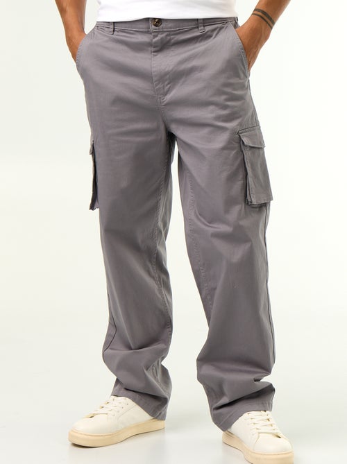 Regular fit-broek met meerdere zakken - Kiabi Regular fit-broek met meerdere zakken - Kiabi