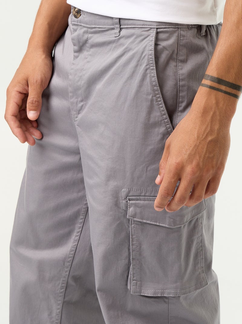 Regular fit-broek met meerdere zakken Grijs - Kiabi