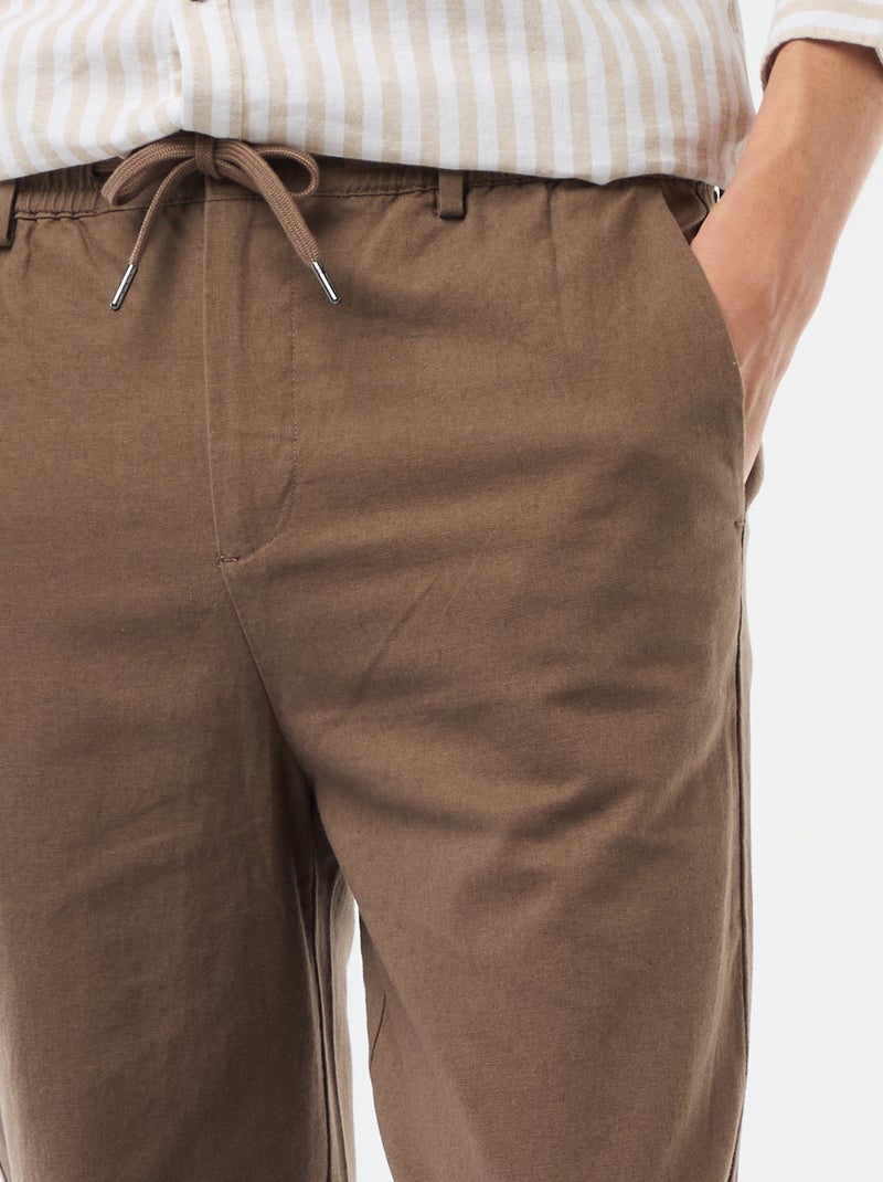Regular fit chinobroek van linnenmix Bruin - Kiabi