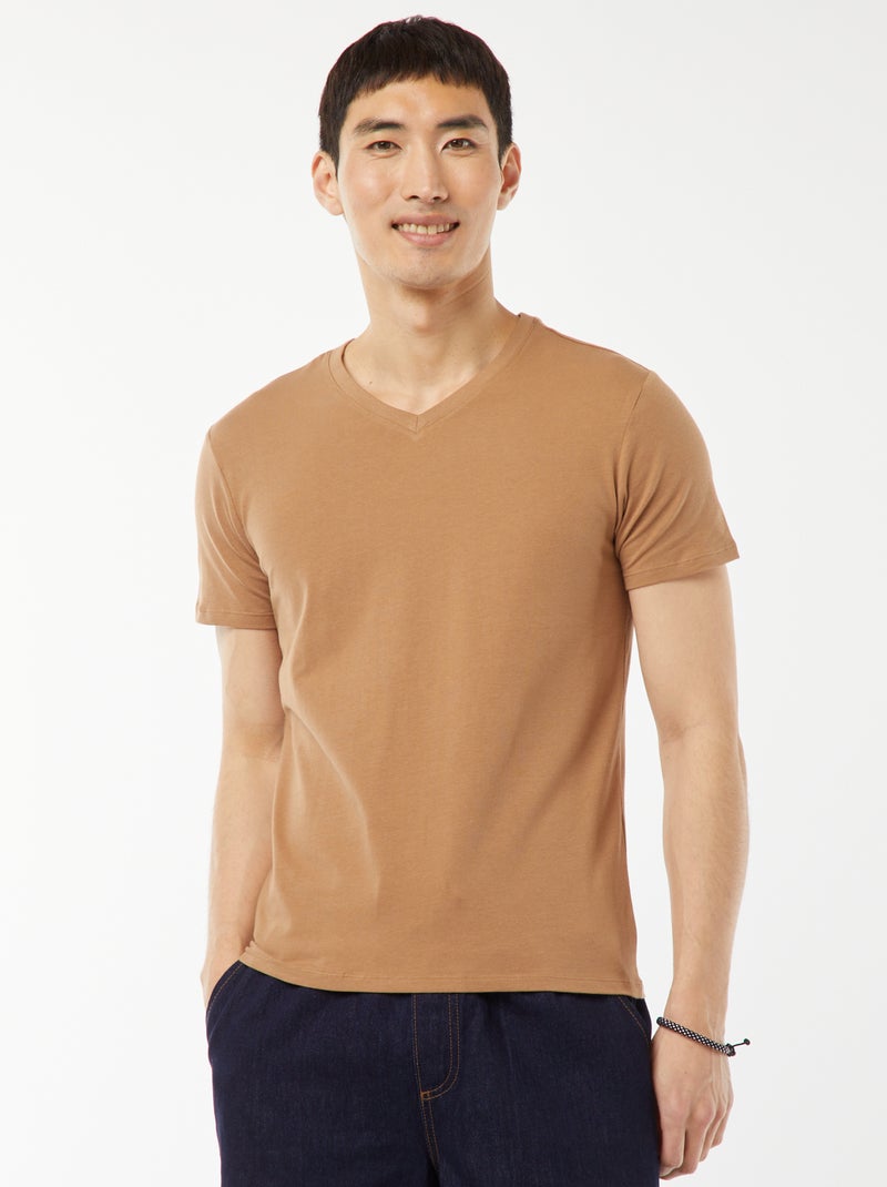 Regular T-shirt van stretchstof Biege - Kiabi