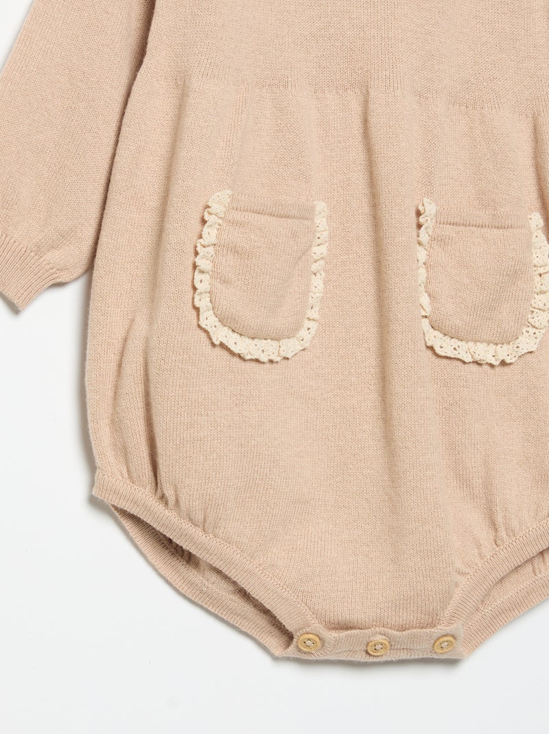 Romper van tricot met kraag en fantasiezakken Biege - Kiabi