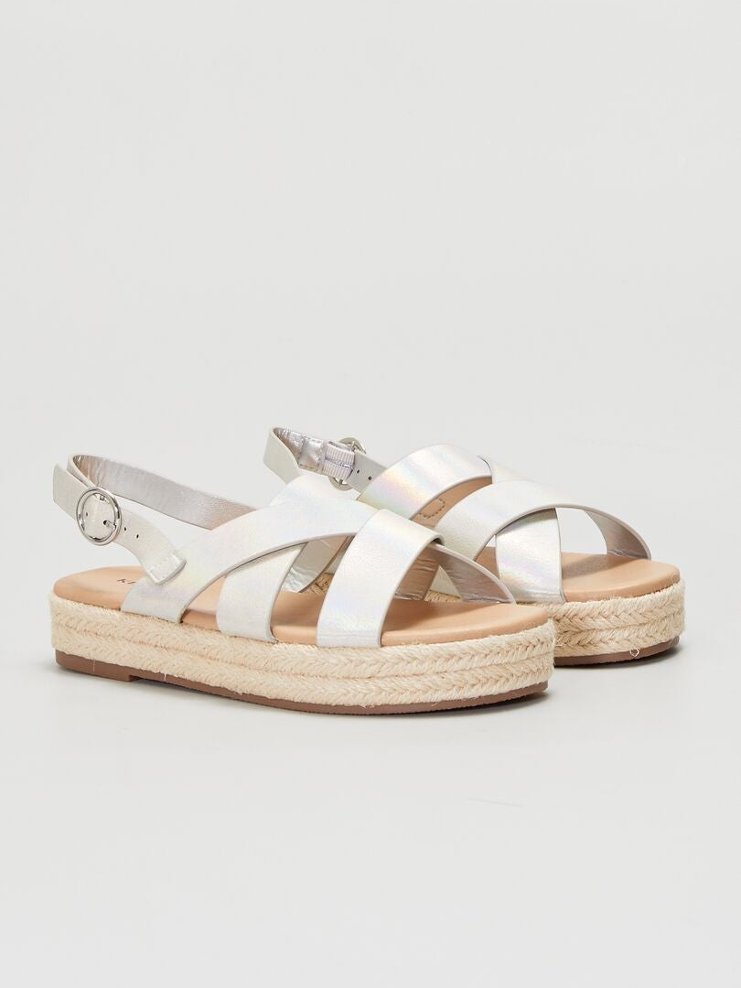 Sandalen met dikke discount zool