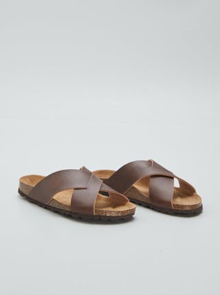 Sandalen met gekruiste bandjes