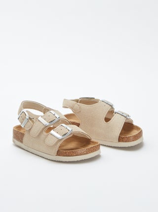 Sandalen met gespen