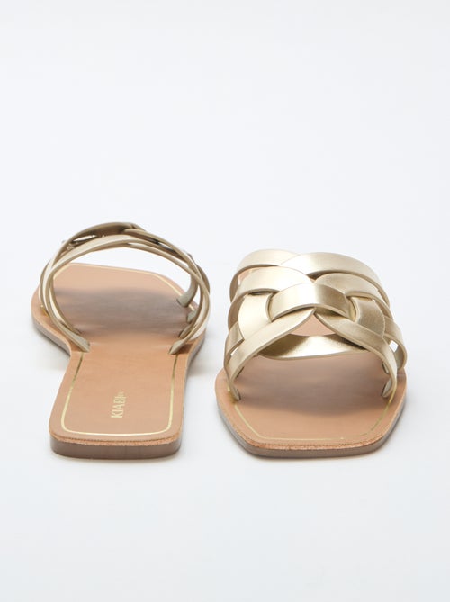 Sandalen met goudkleurige bandjes - Kiabi