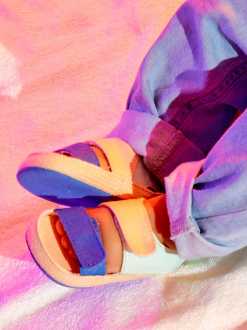 Sandalen met klittenband ORANJE - Kiabi