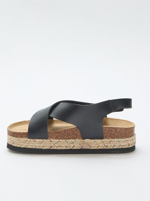 Sandalen met plateauzolen en gekruiste bandjes - Kiabi