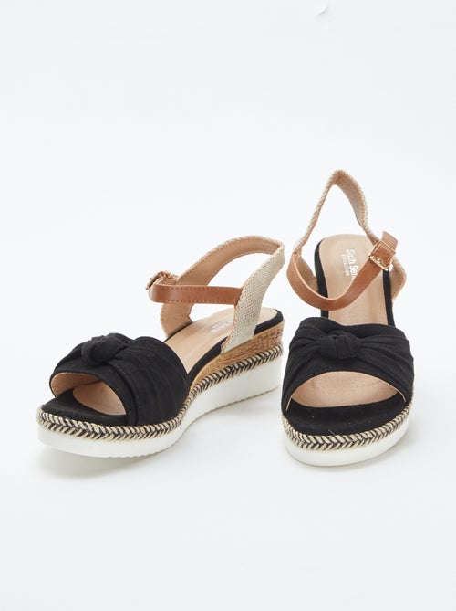 Sandalen met sleehak en zoolranden in koord - Kiabi