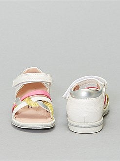 Sandalen met vervlochten riempjes - Kiabi