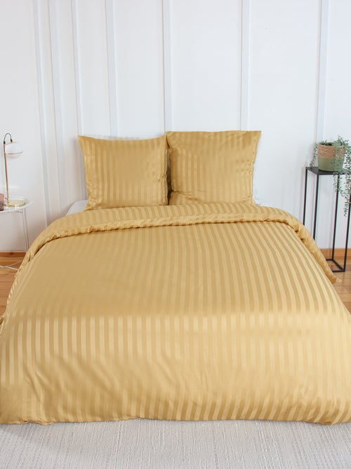Satijnen dekbedset voor 1- of 2-persoonsbed + 2 kussenslopen - Kiabi Satijnen dekbedset voor 1- of 2-persoonsbed + 2 kussenslopen - Kiabi