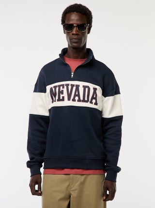 Schipperstrui met opstaande ritskraag