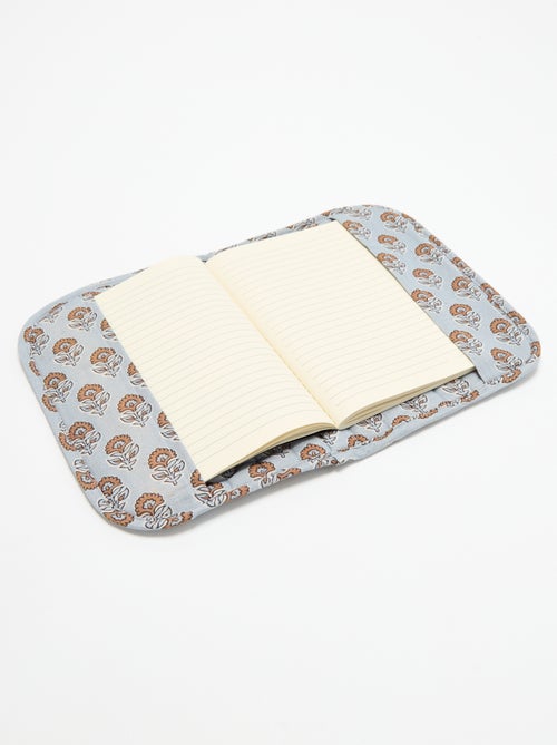 Schrifthoes - Kiabi Home - Kiabi Schrifthoes - Kiabi Home - Kiabi