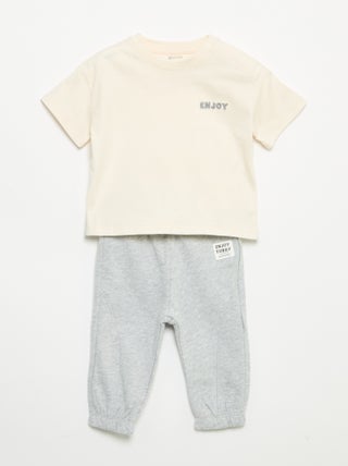 Set met T-shirt en sporttrainingbroek