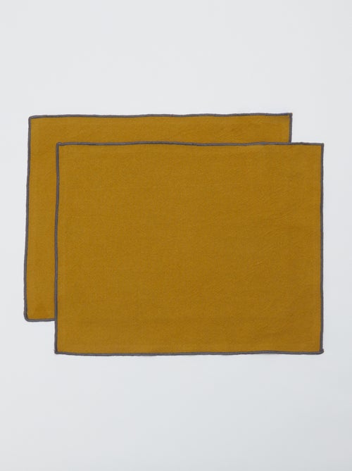 Set van 2 effen 2-in-1 placemats/servetten 32 x 40 cm - Kiabi Home - Kiabi Set van 2 effen 2-in-1 placemats/servetten 32 x 40 cm - Kiabi Home - Kiabi