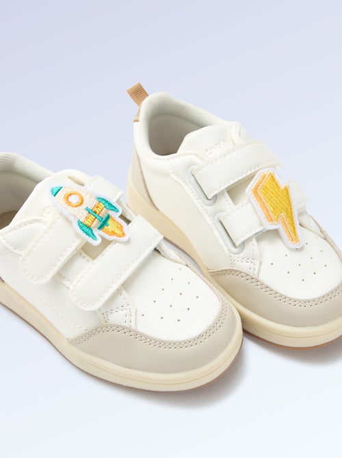 Set van 2 patches om op te schuiven om je 'Kitchoun' sneakers te personaliseren - Kiabi