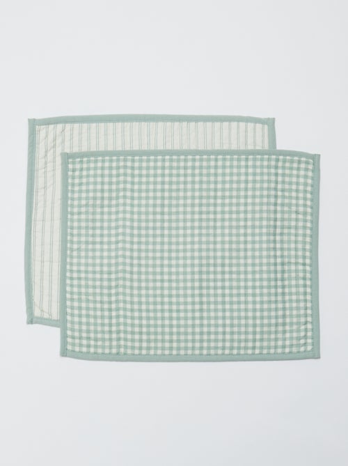 Set van 2 placemats 32 x 40 cm dubbelzijdig bedrukt - Kiabi Home - Kiabi Set van 2 placemats 32 x 40 cm dubbelzijdig bedrukt - Kiabi Home - Kiabi