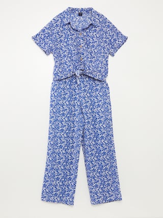 Setje - Soepelvallend T-shirt + broek met bloemenprint - 2-delig