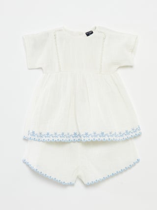 Setje - Topje + short met broderie anglaise - 2-delig