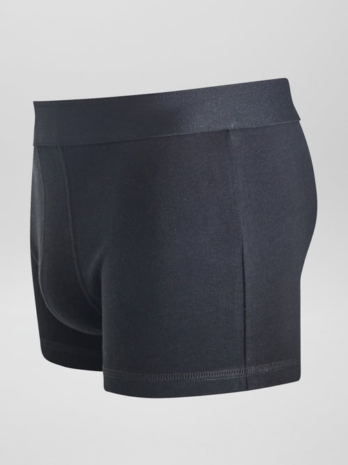 Setje met 3 effen boxershorts - Kiabi