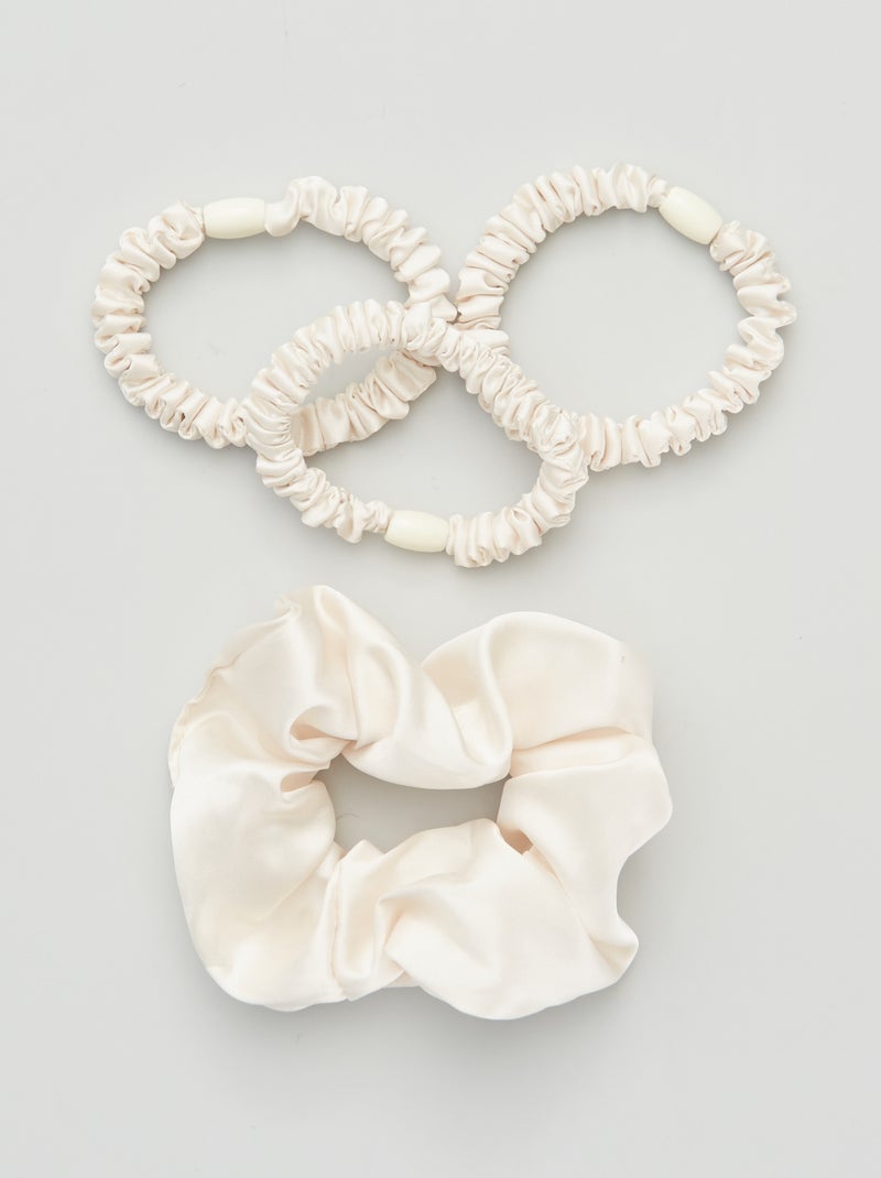 Setje met 3 elastieken + scrunchie met satijnglans BIEGE - Kiabi