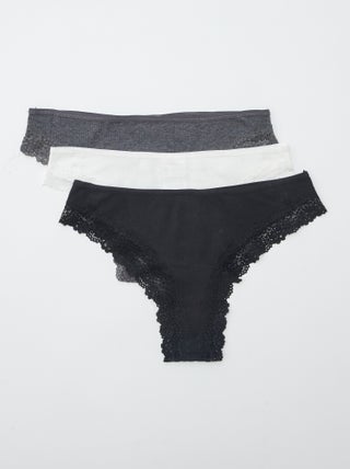 Setje met 3 tangaslips van ribtricot