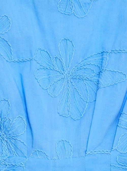 Short jumpsuit met grote geborduurde bloemen - Kiabi