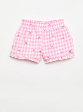 Short met motief en ruches aan de pijpen