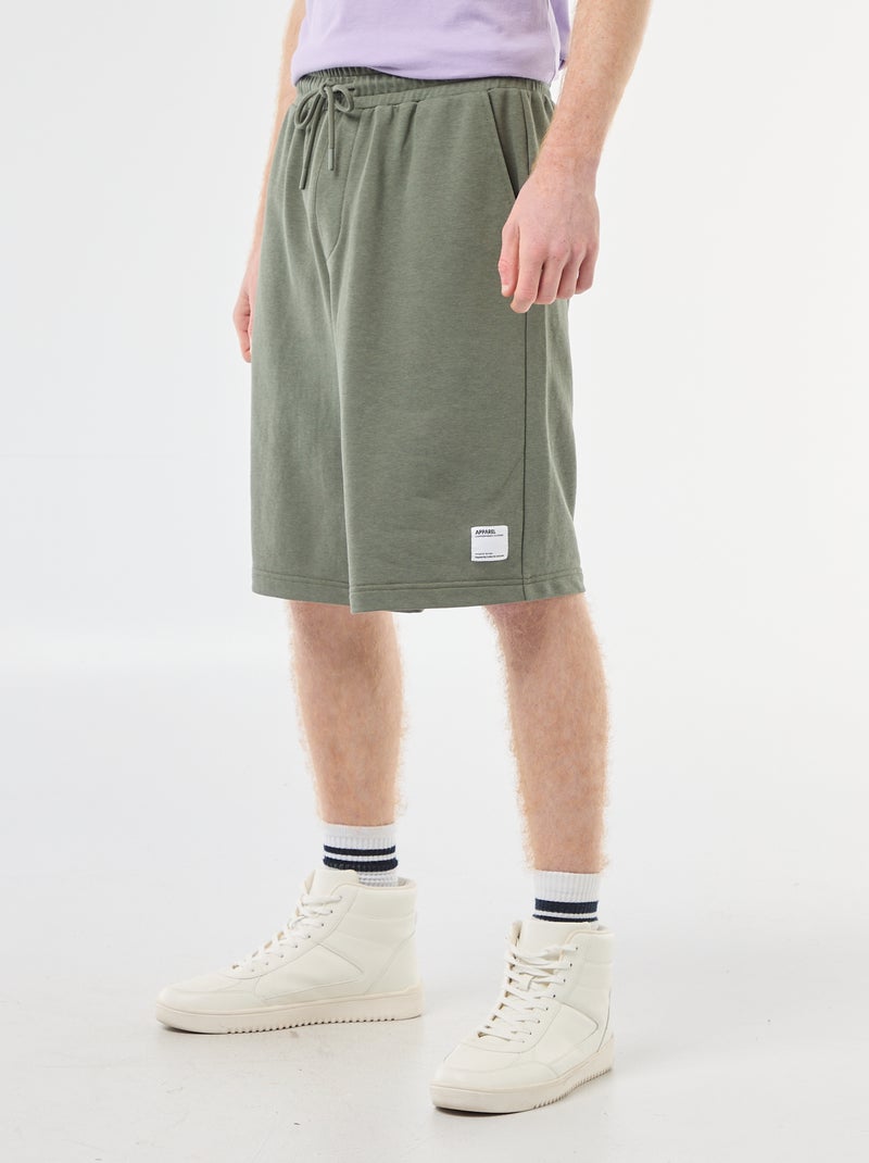 Short met patch van effen katoen Groen - Kiabi
