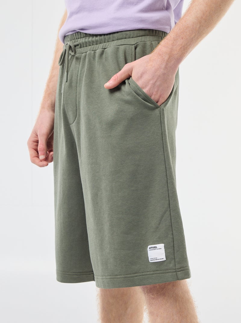 Short met patch van effen katoen Groen - Kiabi
