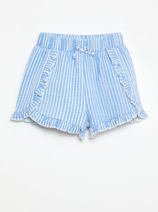 Short van gewafelde stof met ruches