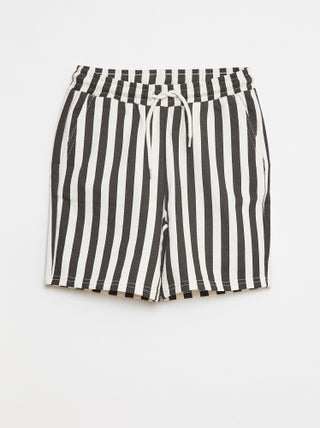 Short van lichte joggingstof