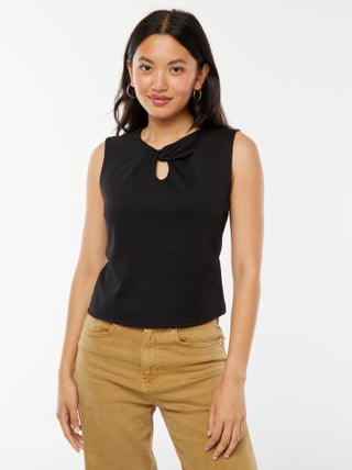 Singlet met originele kraag
