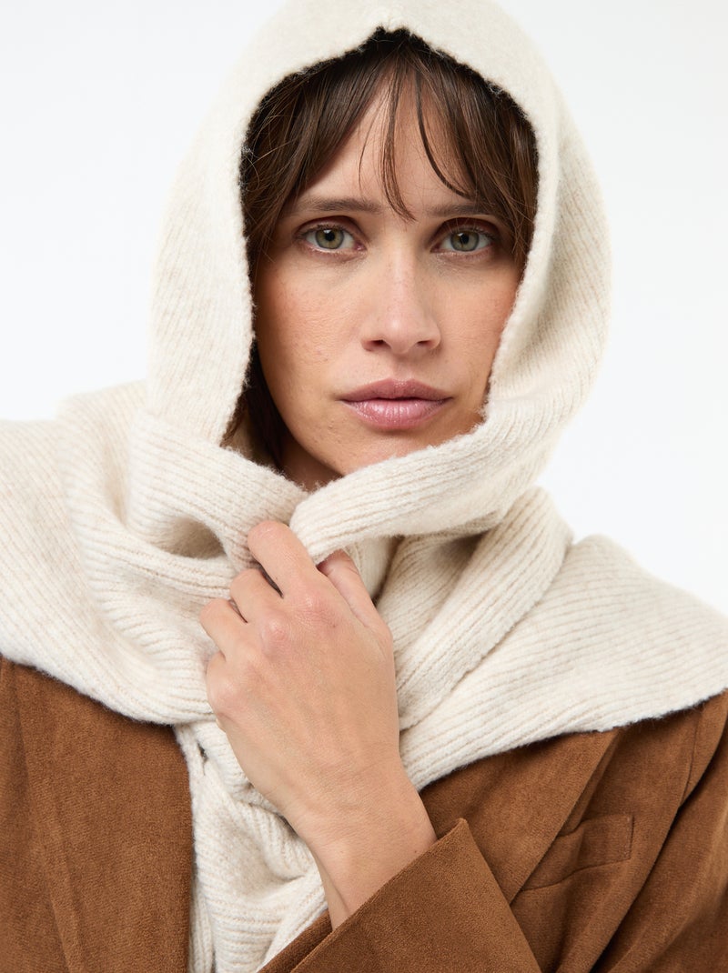 Sjaal van tricot met capuchon Biege - Kiabi