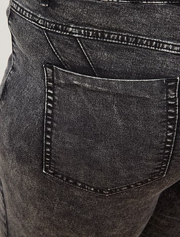 Skinny jeans met 5 zakken en push-up-effect L32 - Kiabi