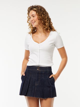 Skort van spijkerstof