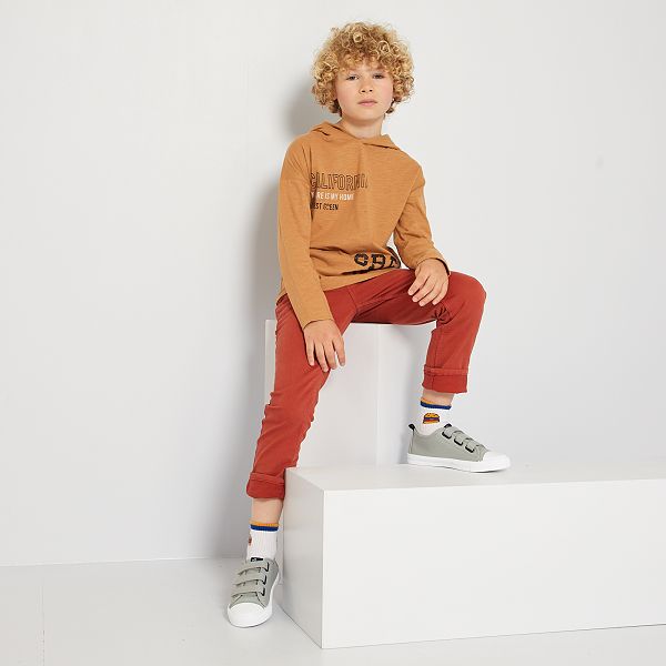 Slim-fit broek van keperstof 'Ecodesign' Kinderkleding jongens - rode  baksteen - Kiabi - 8,00€