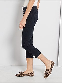 Slim-fit driekwartbroek met een gulp met knoop 'Ecodesign' - Kiabi