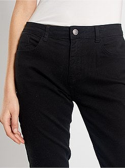 Slimfit broek met meerdere zakken - Kiabi