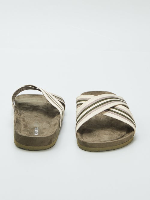 Slippers met gekruiste bandjes - Kiabi