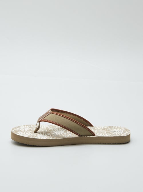 Slippers met print en stoffen riempjes - Kiabi