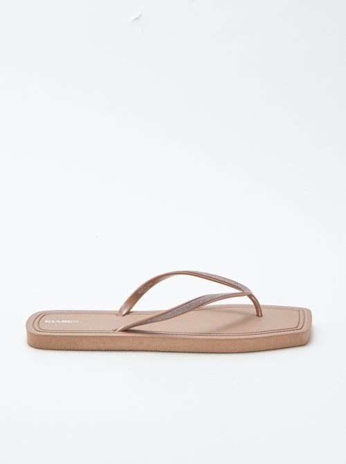 Slippers met vierkante neus en glanzende details - Kiabi