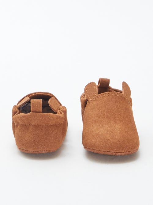 Sloffen van suèdine met oortjes in reliëf - Kiabi