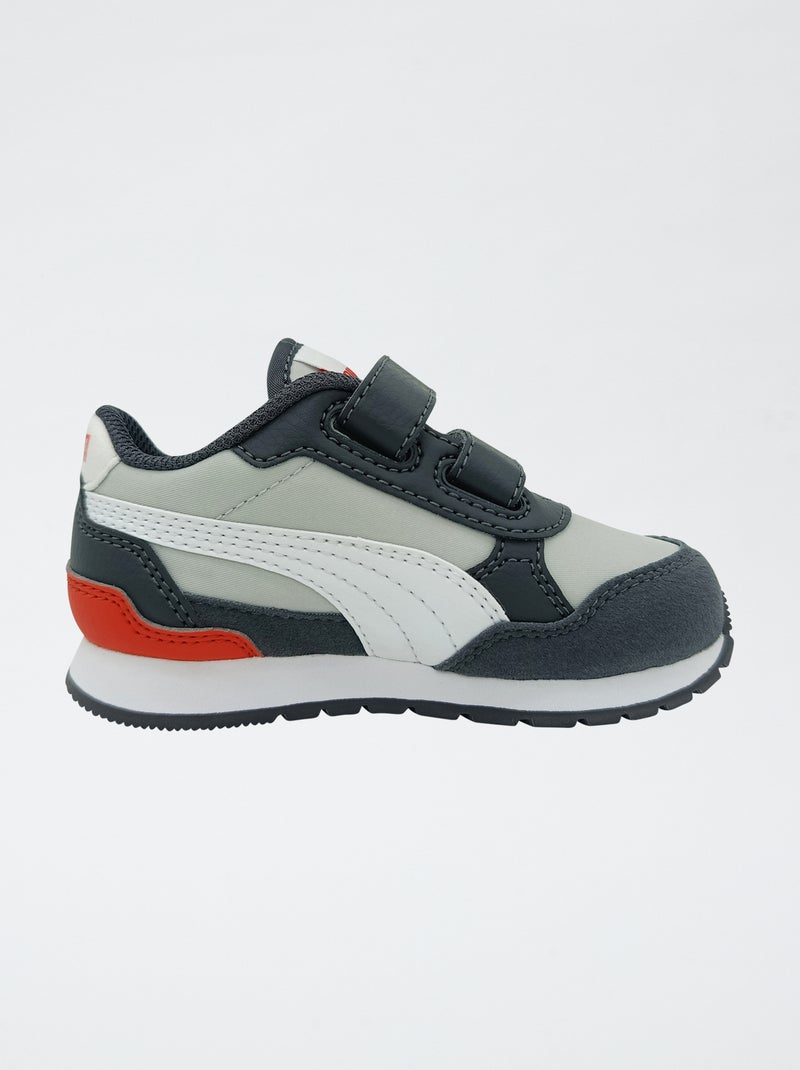 Sneaker 'PUMA' met klittenbandsluiting Grijs - Kiabi