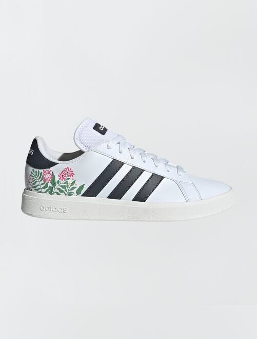 Sneakers met bloemenprint -Adidas Grand Court - Kiabi