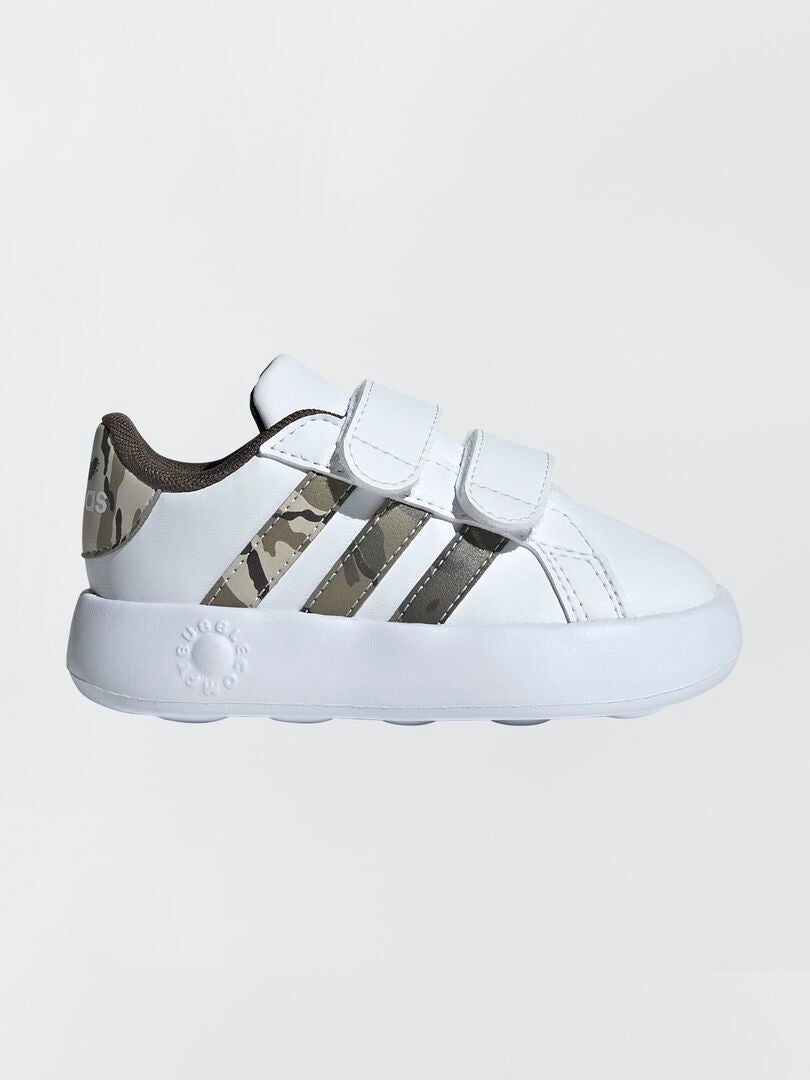 Adidas superstar 2024 met camouflage print