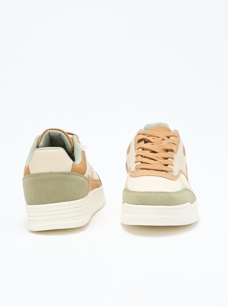 Sneakers met driekleurige inzetstukken Biege - Kiabi