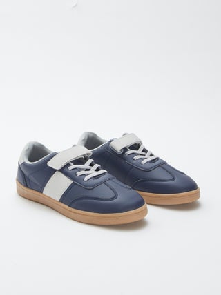 Sneakers met veters en klittenband