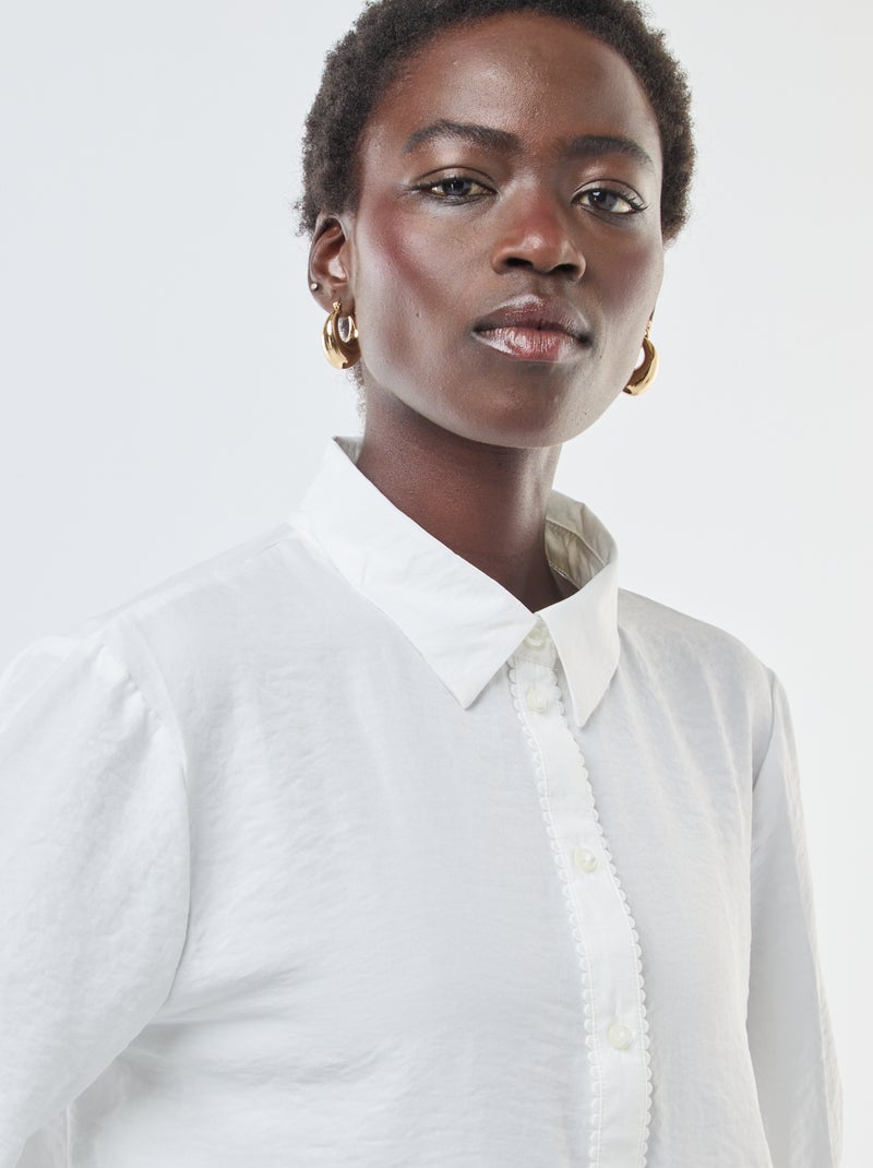 Soepelvallende blouse met knooppatjes Wit - Kiabi